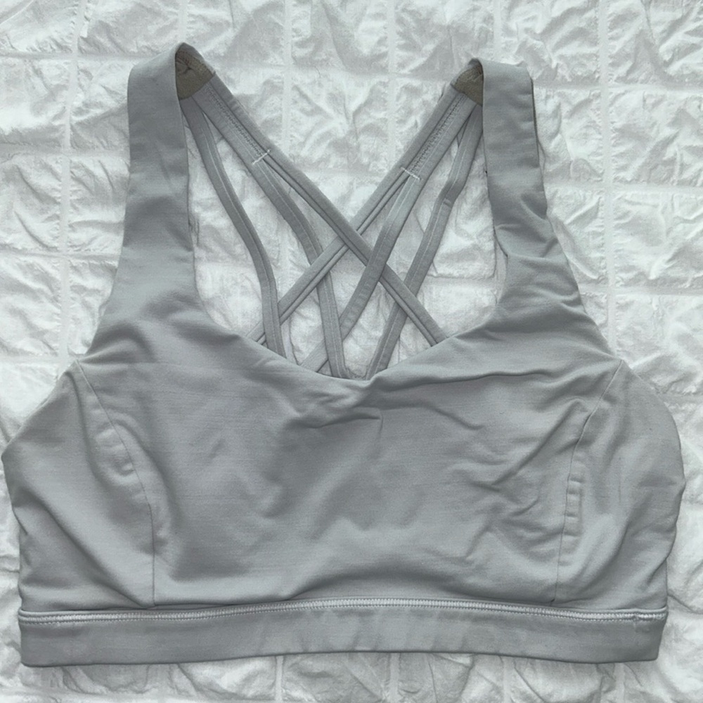 Lululemon Free to be Serene Bra